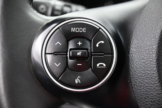 Used 2021 Kia Soul GT-Line FWD image 19