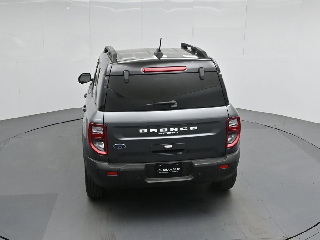 Certified 2025 Ford Bronco Sport Outer Banks w/ Outer Banks Tech Package+ image 14