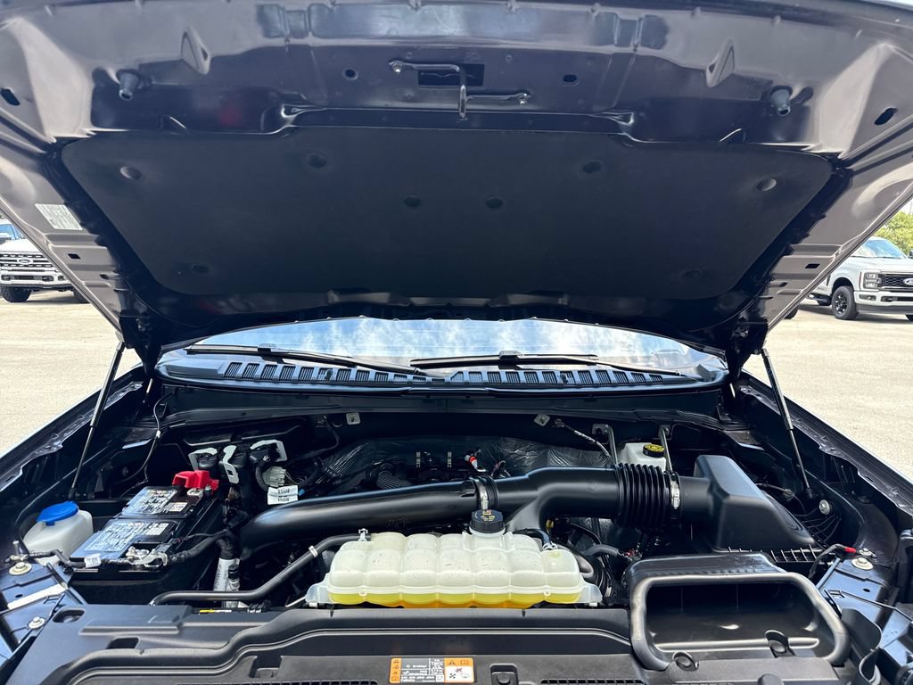 Certified 2025 Ford Expedition Active RWD image 34