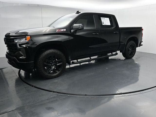 Used 2025 Chevrolet Silverado 1500 RST AWD/4WD image 4