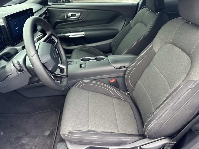 Certified 2025 Ford Mustang Coupe RWD image 19