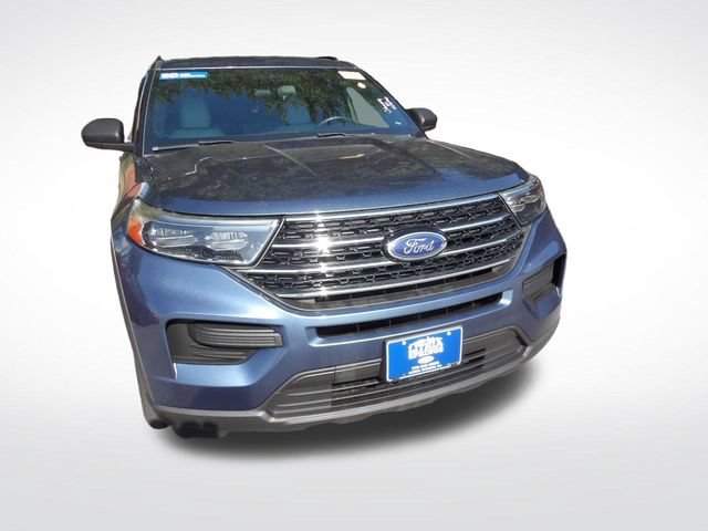 Certified 2020 Ford Explorer XLT RWD image 3
