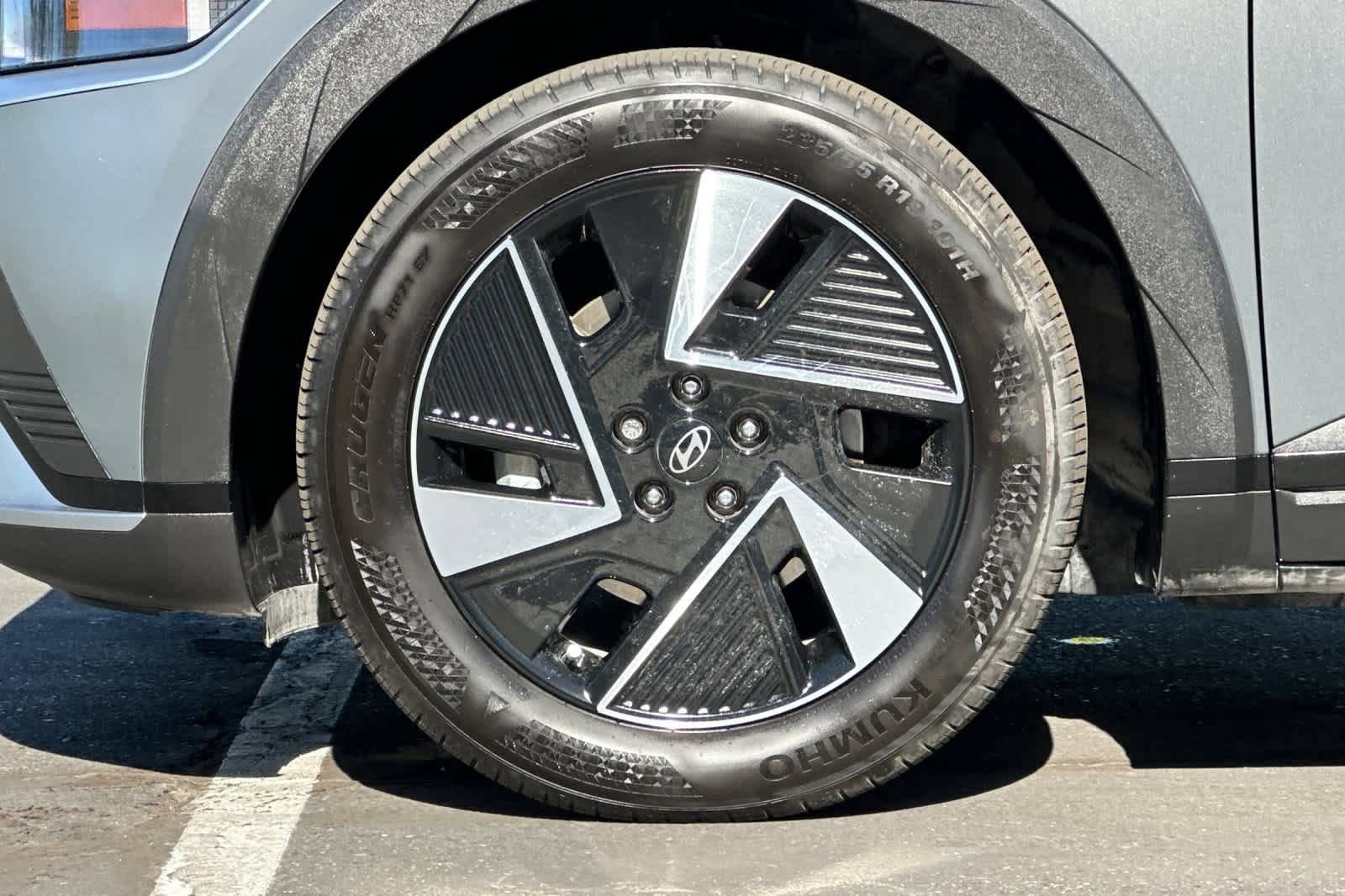 Used 2025 Hyundai Ioniq 5 SEL RWD image 27