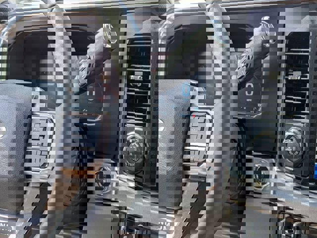 Certified 2025 Ford F350 Platinum w/ Platinum Plus Package image 24