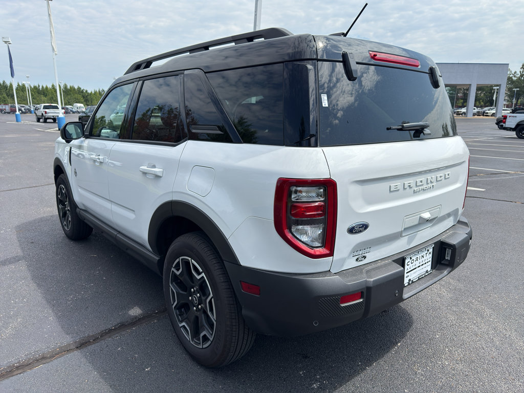 Certified 2025 Ford Bronco Sport Outer Banks w/ Outer Banks Tech Package+ AWD/4WD image 5