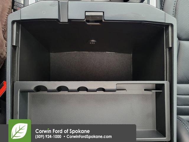 Certified 2025 Ford F450 Platinum image 38