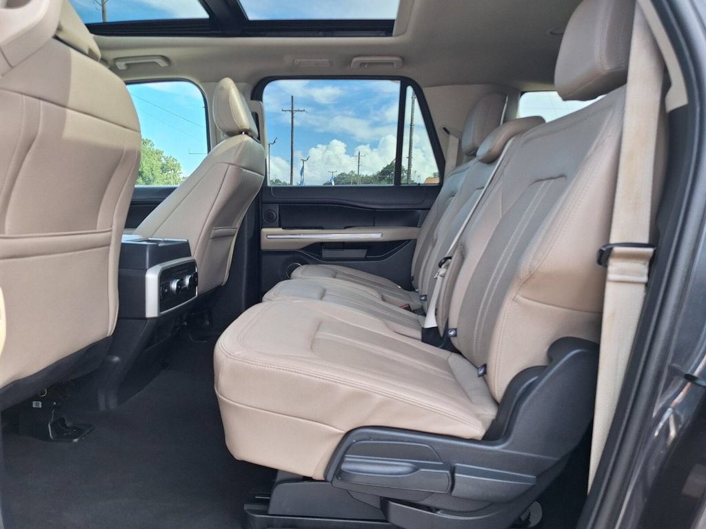 Certified 2024 Ford Expedition Max Limited RWD image 11