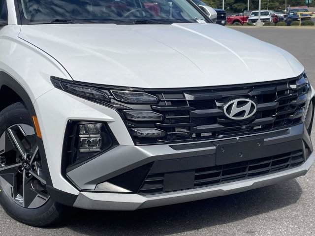 Used 2025 Hyundai Tucson SEL AWD/4WD image 36