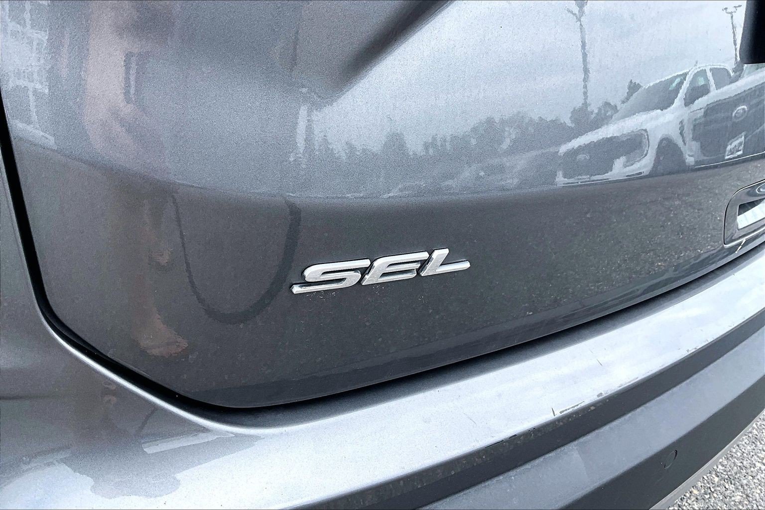 Certified 2024 Ford Edge SEL AWD/4WD image 8
