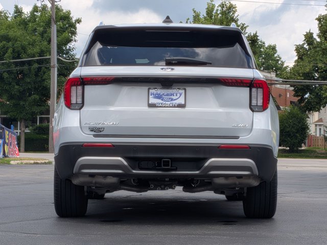 Certified 2026 Ford Explorer Platinum w/ LUX Leather Package AWD/4WD image 6