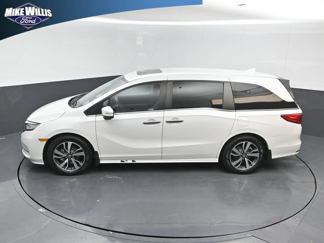 Used 2023 Honda Odyssey Touring image 12