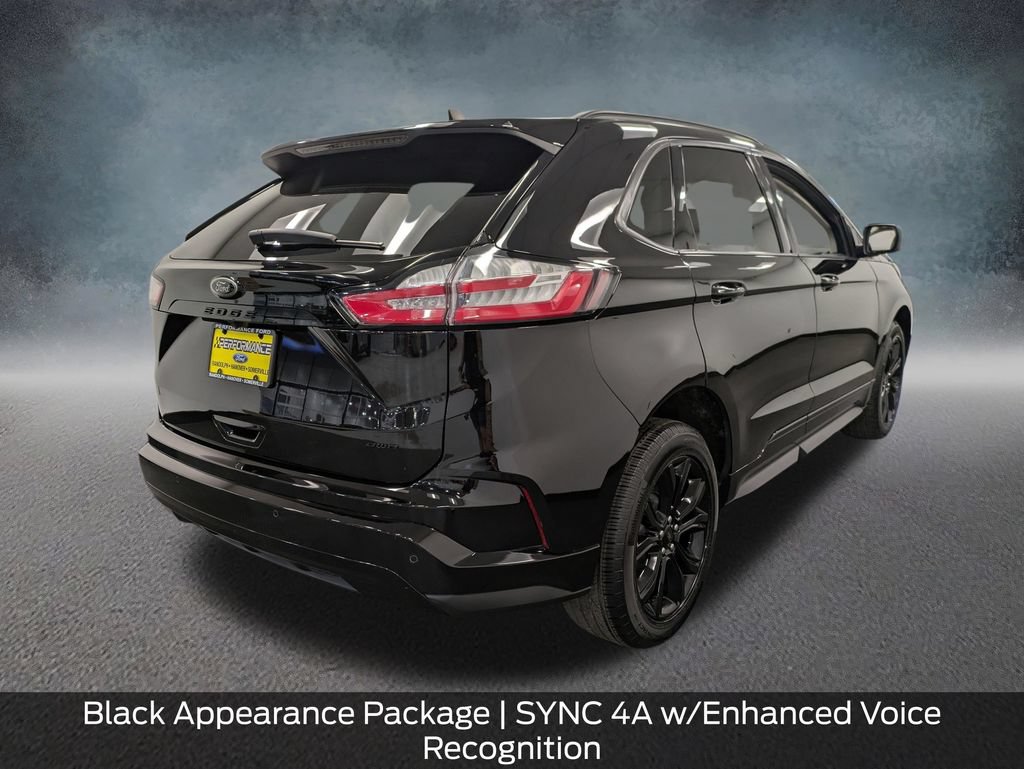 Certified 2024 Ford Edge SE w/ Black Appearance Package AWD/4WD image 5