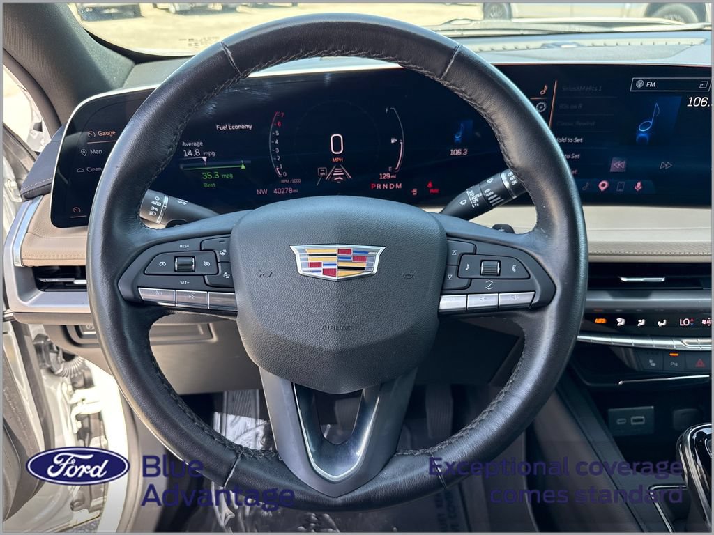 Used 2025 Cadillac XT4 Premium Luxury w/ Cold Weather Package FWD image 12