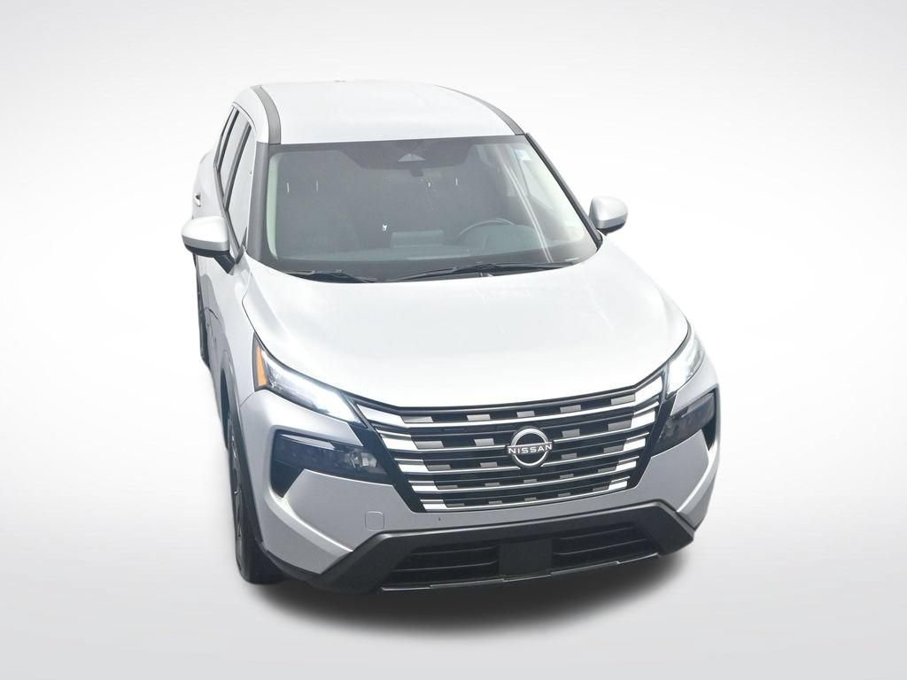 Used 2025 Nissan Rogue SV FWD image 33