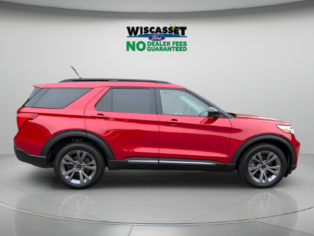 Certified 2023 Ford Explorer XLT w/ Equipment Group 202A AWD/4WD image 6