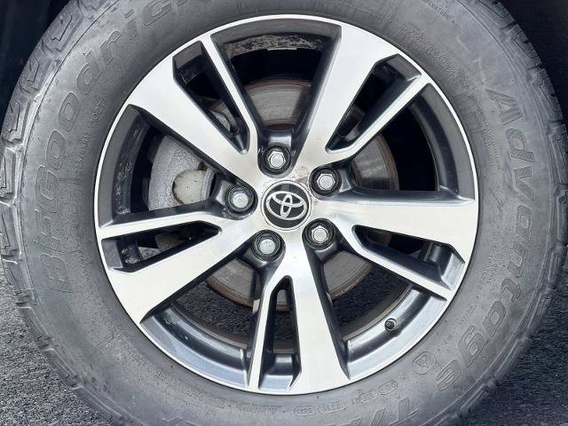 Used 2017 Toyota RAV4 XLE w/ Plus Extra Value Package AWD/4WD image 14