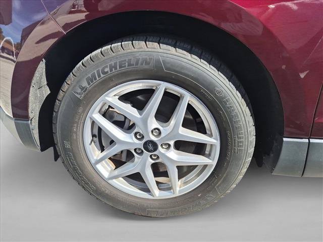 Certified 2024 Ford Edge SEL w/ Convenience Package AWD/4WD image 10