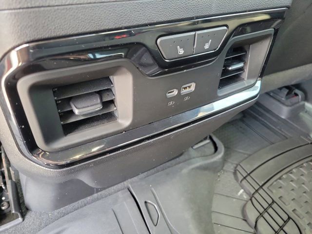 Used 2023 Chevrolet Silverado 1500 ZR2 w/ Technology Package image 18