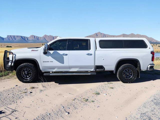 Used 2024 Chevrolet Silverado 2500 LTZ w/ LTZ Plus Package AWD/4WD image 3