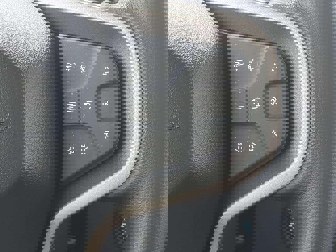 Certified 2025 Ford Bronco Badlands image 24