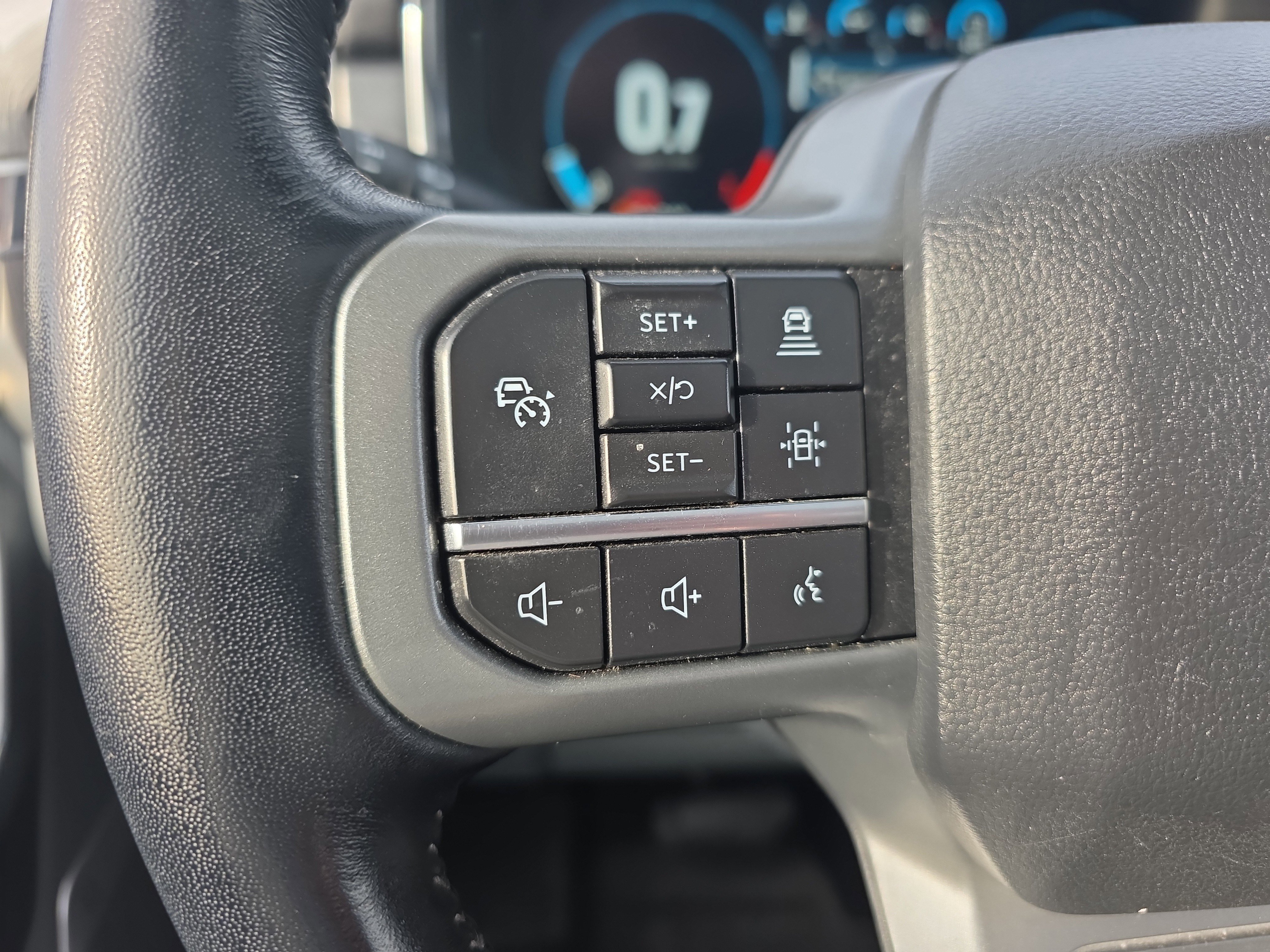 Certified 2022 Ford F150 Lariat w/ Equipment Group 502A High image 35