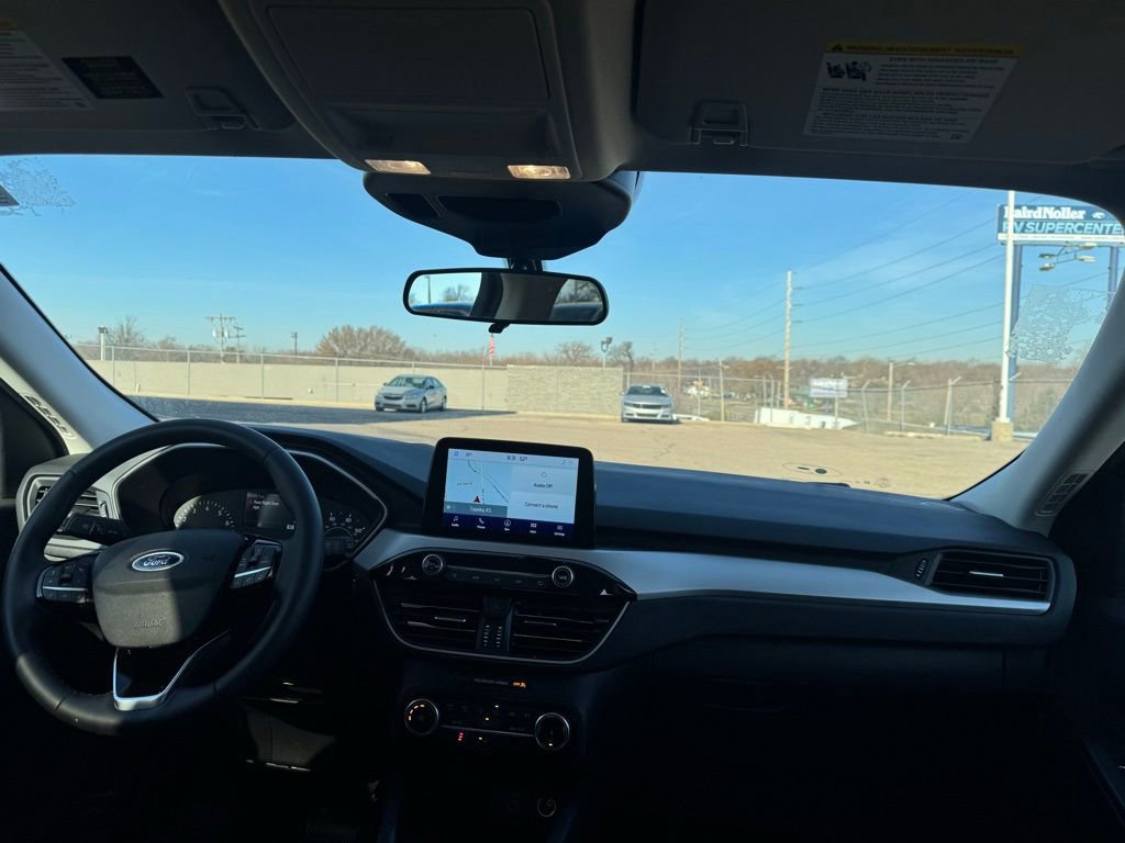 Certified 2022 Ford Escape SE w/ Cold Weather Package image 10