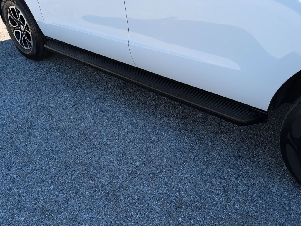 Certified 2024 Ford Expedition Max XLT image 15