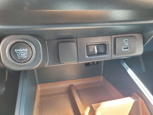 Certified 2022 Ford Maverick Lariat w/ Equipment Group 500A Standard image 24