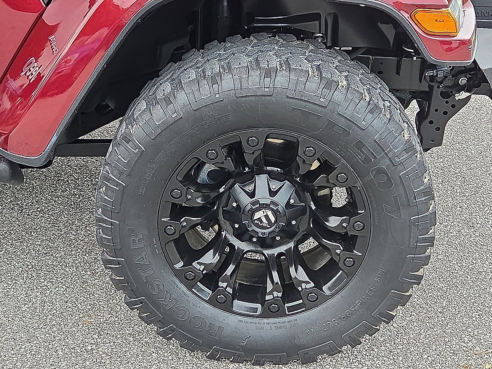 Used 2022 Jeep Wrangler Unlimited Sahara w/ Cold Weather Group image 7