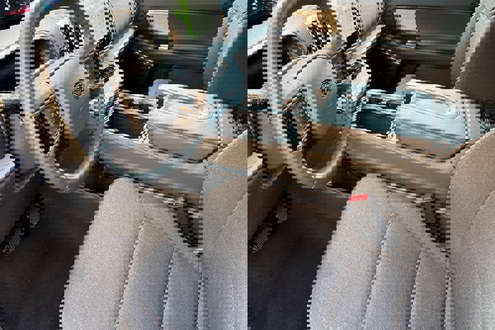 Certified 2025 Ford Expedition Active image 11