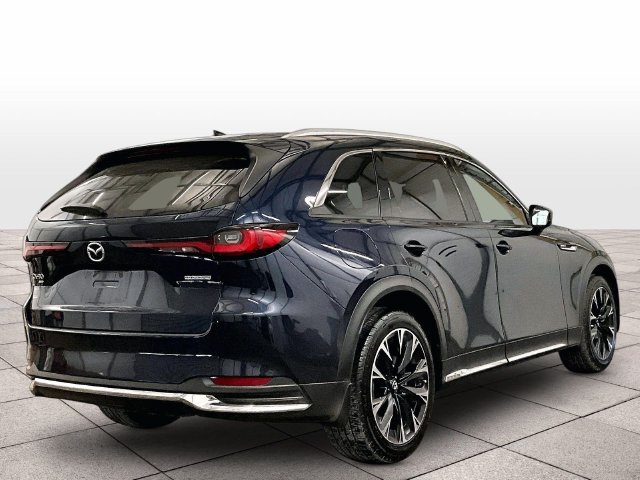 Used 2024 MAZDA CX-90 Plug-In Hybrid w/ Premium Pkg AWD/4WD image 11