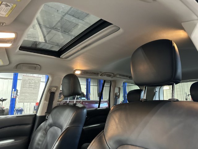 Used 2018 INFINITI QX80 4WD w/ All Season Package image 20