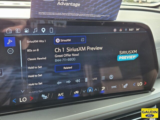 Used 2025 Chevrolet Traverse LT AWD/4WD image 22