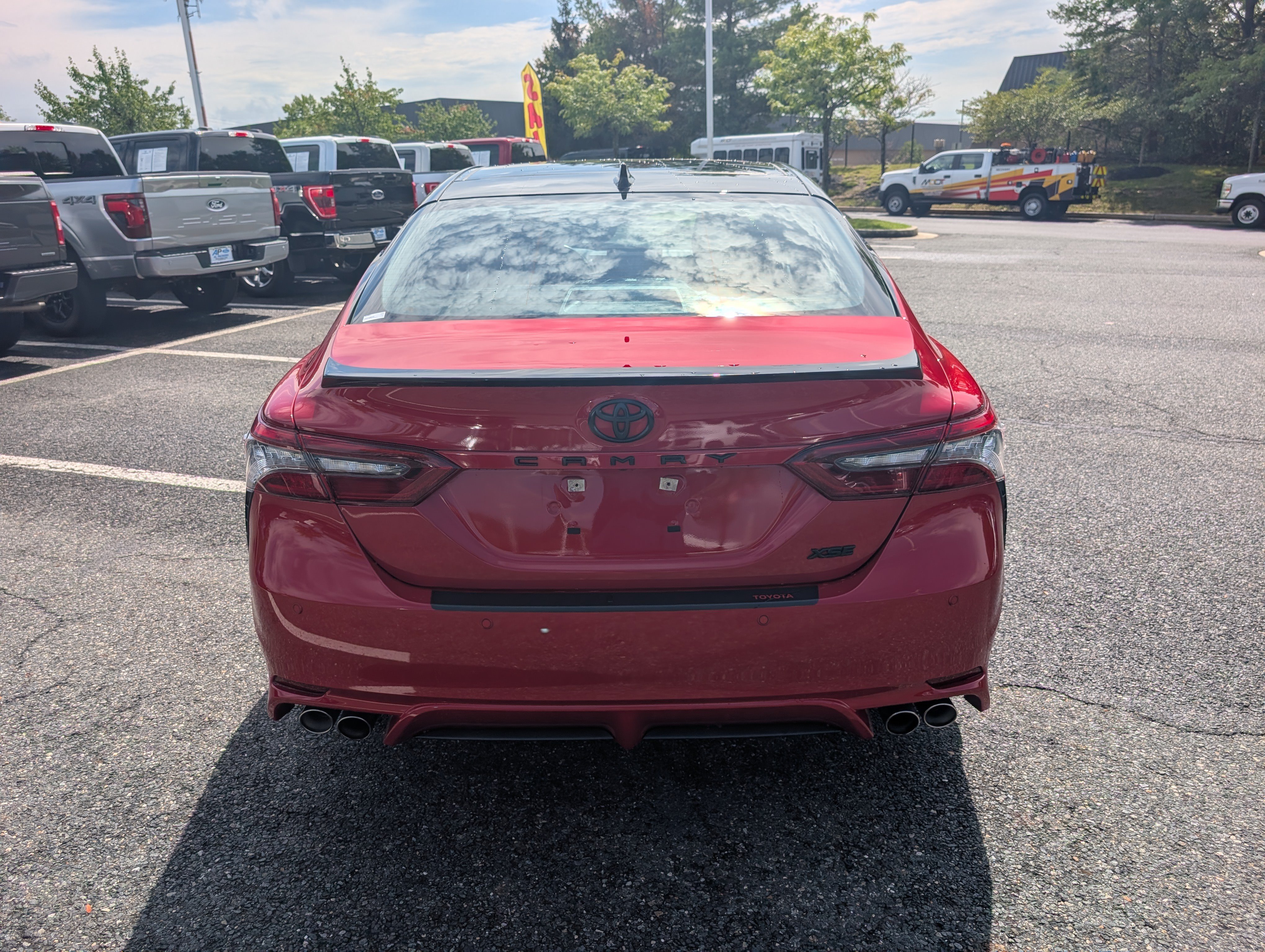 Used 2021 Toyota Camry XSE w/ TRD Appearance Package (TMS) FWD image 4