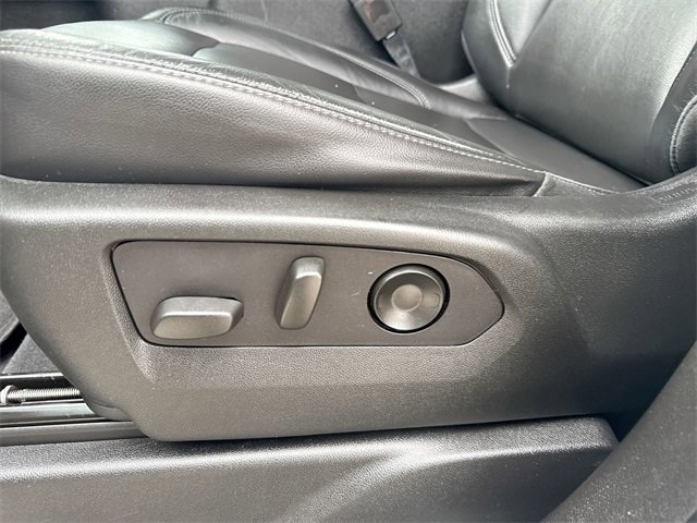 Used 2021 Chevrolet Tahoe Z71 w/ Z71 Signature Package image 18