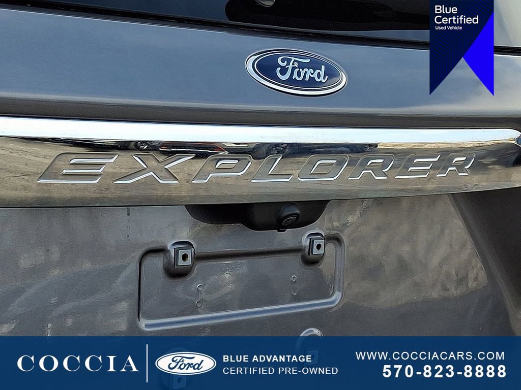 Certified 2022 Ford Explorer XLT w/ Equipment Group 202A image 29