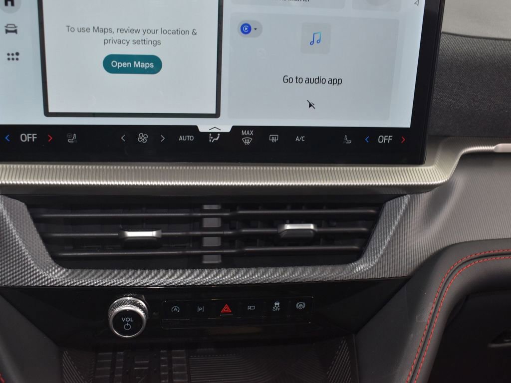 Certified 2025 Ford Explorer ST image 27