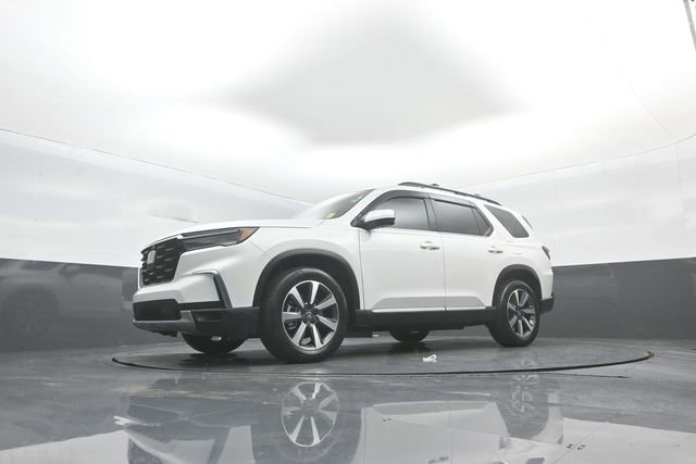 Used 2024 Honda Pilot Elite image 35