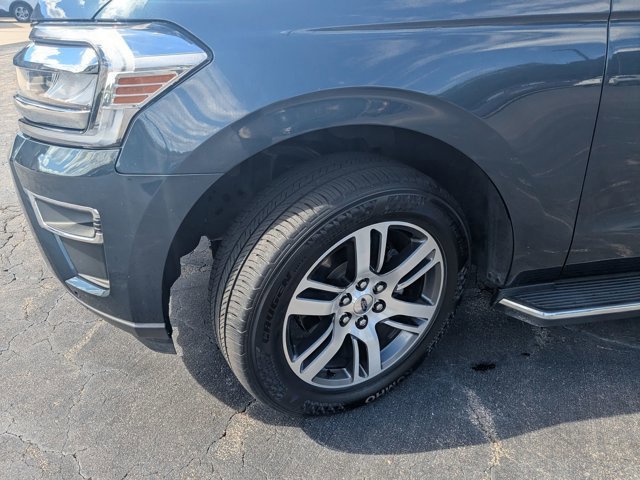 Certified 2022 Ford Expedition Max Limited image 11