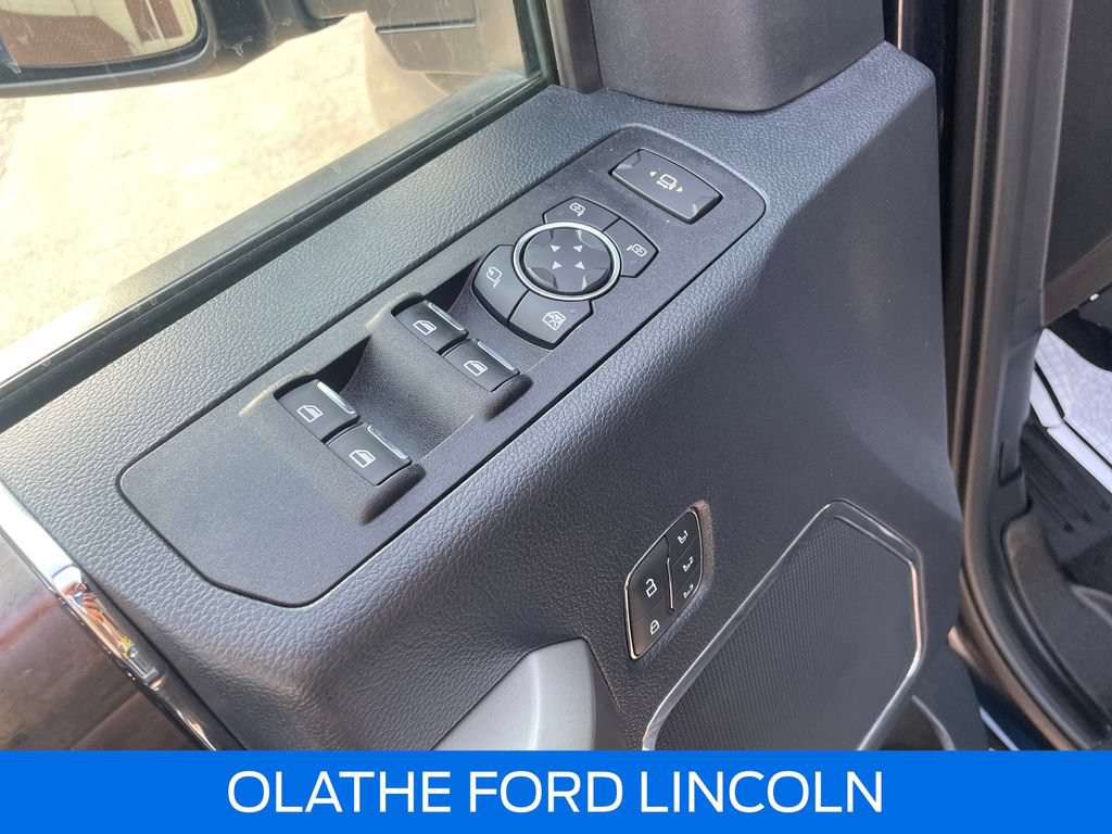 Certified 2022 Ford F350 Lariat w/ Lariat Ultimate Package AWD/4WD image 15