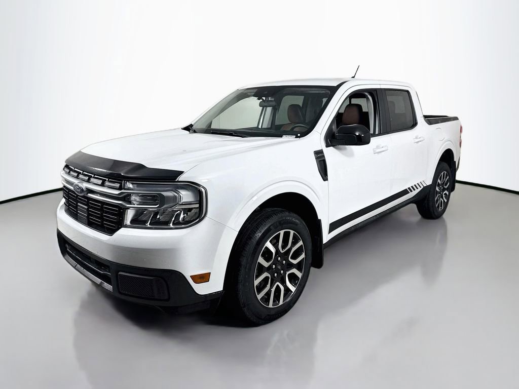 Certified 2024 Ford Maverick Lariat FWD image 3