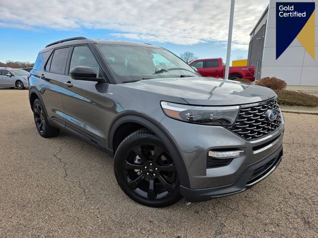 Certified 2023 Ford Explorer ST-Line image 1