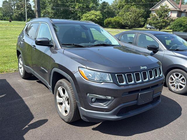 Used 2020 Jeep Compass Latitude w/ Popular Equipment Group AWD/4WD image 5