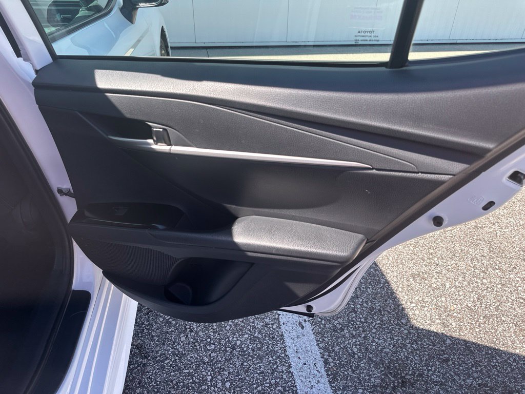 Used 2025 Toyota Camry SE FWD image 22