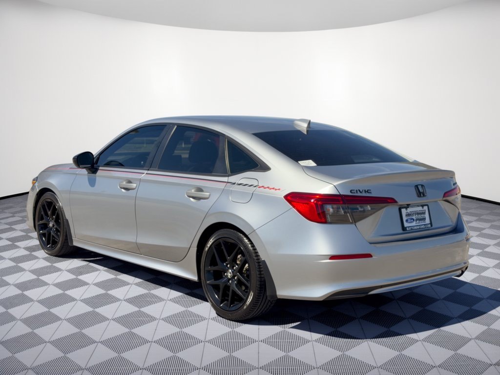 Used 2023 Honda Civic Sport image 3