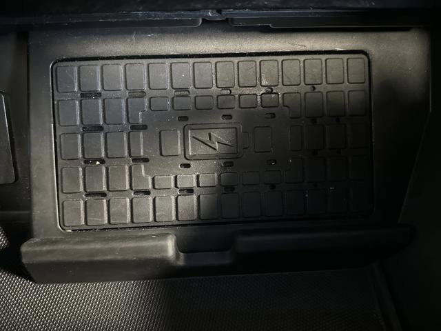 Certified 2024 Ford F150 Lightning Lariat image 27