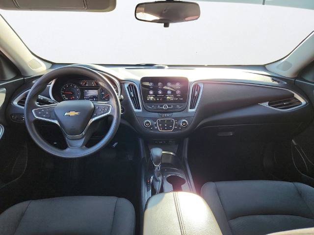 Used 2022 Chevrolet Malibu LT FWD image 20