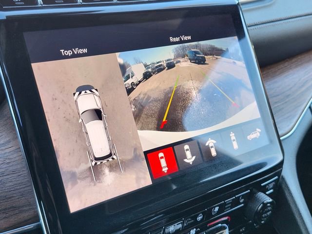 Used 2023 Jeep Grand Cherokee L Summit w/ Advanced Protech Group IV image 23