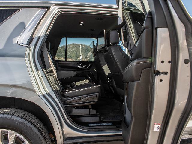 Used 2024 Chevrolet Tahoe Premier w/ Advanced Technology Package AWD/4WD image 27