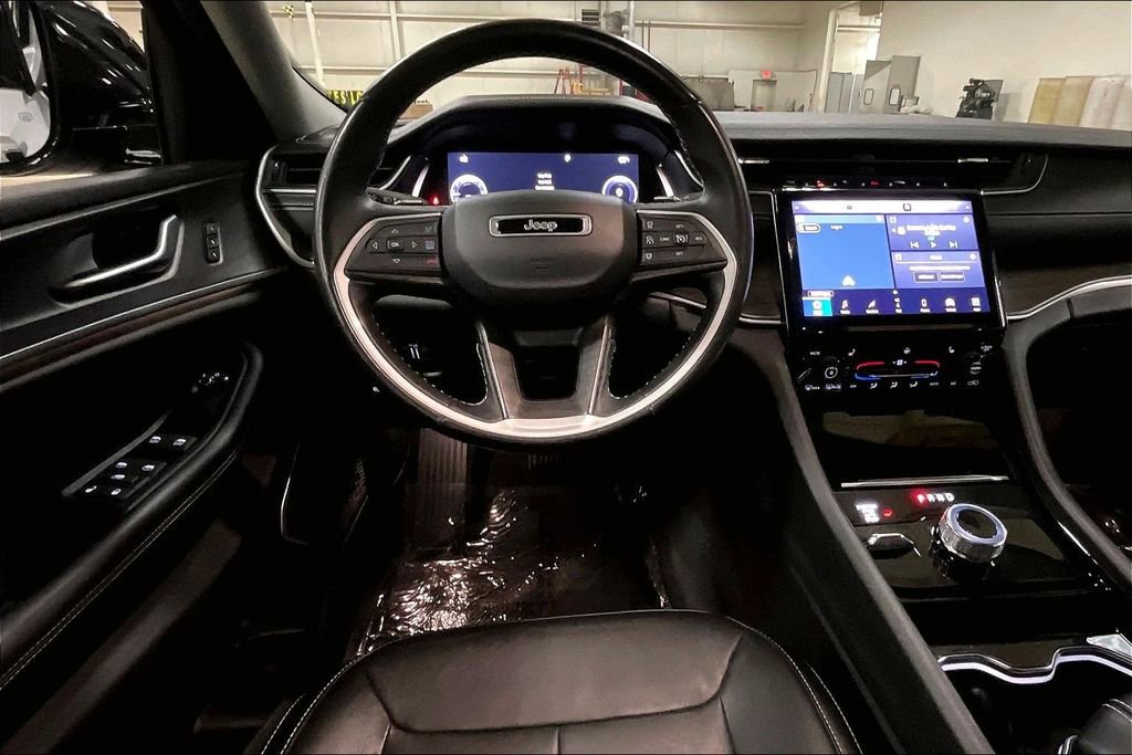 Used 2021 Jeep Grand Cherokee L Limited image 5